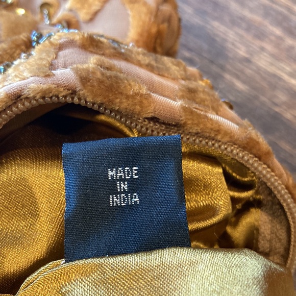 Purse NWT - Picture 12 of 12